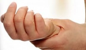 Остеохондроз руки: причины и симптомы. Лечение остеохондроза
