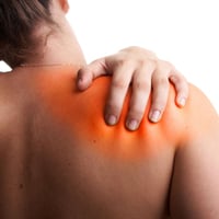 Остеохондроз плечевого сустава: симптомы и лечение