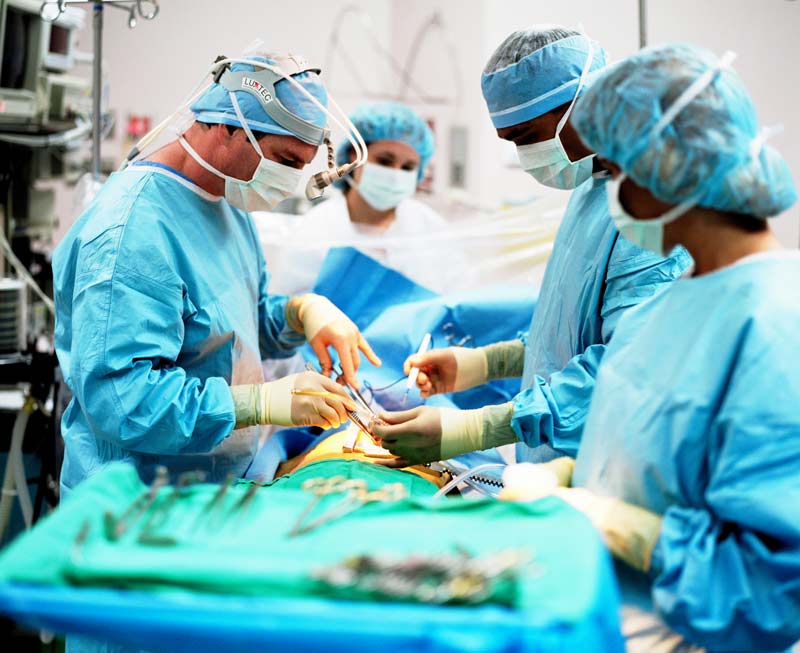 Удаление щитовидной железы - тиреоидэктомия, операция, консультация у врача